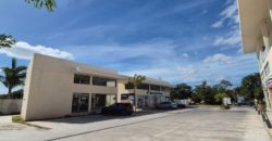 Local en renta con Drive Thru en Plaza Manere Conkal