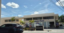 Local en renta con Drive Thru en Plaza Manere Conkal