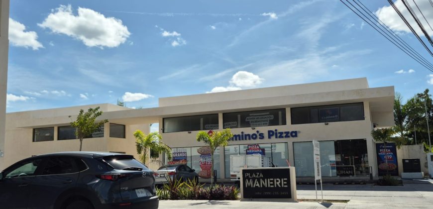 Local en renta con Drive Thru en Plaza Manere Conkal