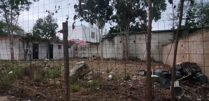 Terreno en venta en esquina en Col. Maya 405metros