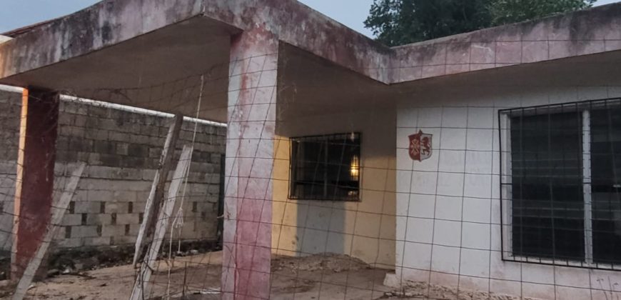 Terreno en venta en esquina en Col. Maya 405metros