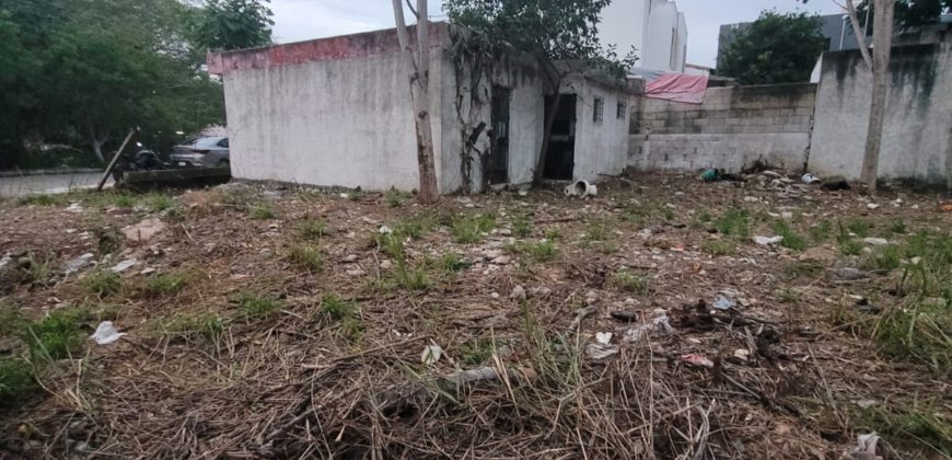 Terreno en venta en esquina en Col. Maya 405metros