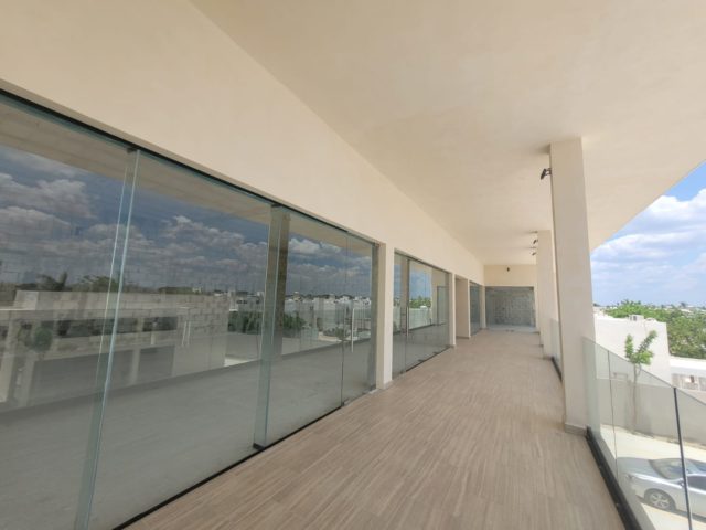 Local comercial en Renta en Plaza Conkal