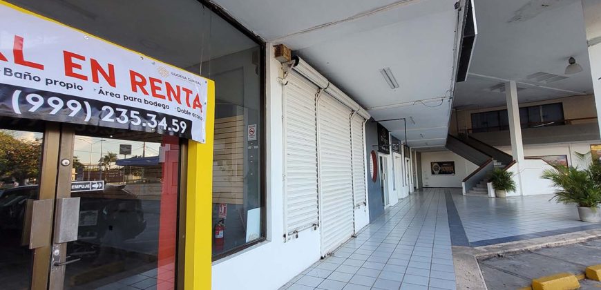 Local en renta en plaza Campestre al norte de la ciudad de Mérida