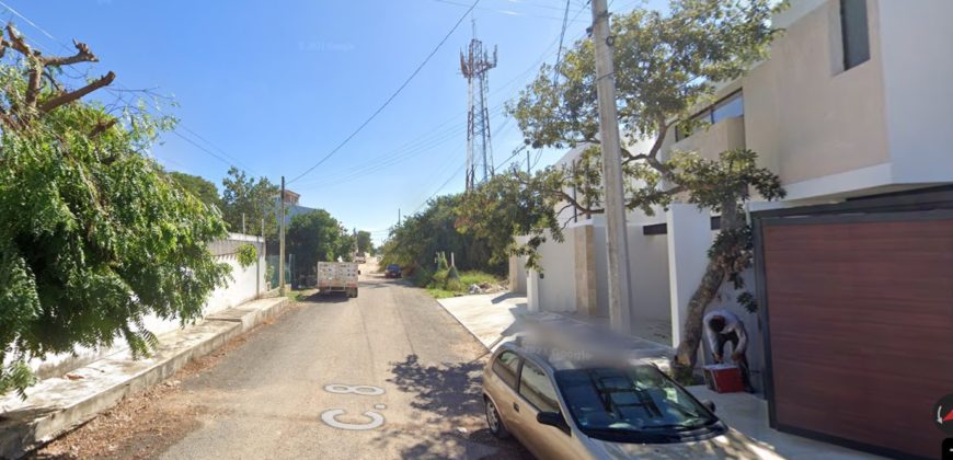 Terreno en Venta en Cholul No Privada A Unas Calles de Periférico