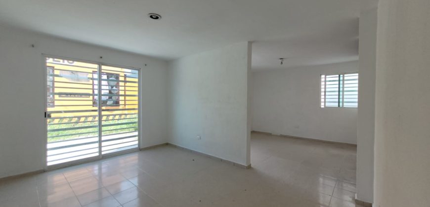 Local comercial en esquina de ciudad Caucel