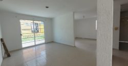 Local comercial en esquina de ciudad Caucel